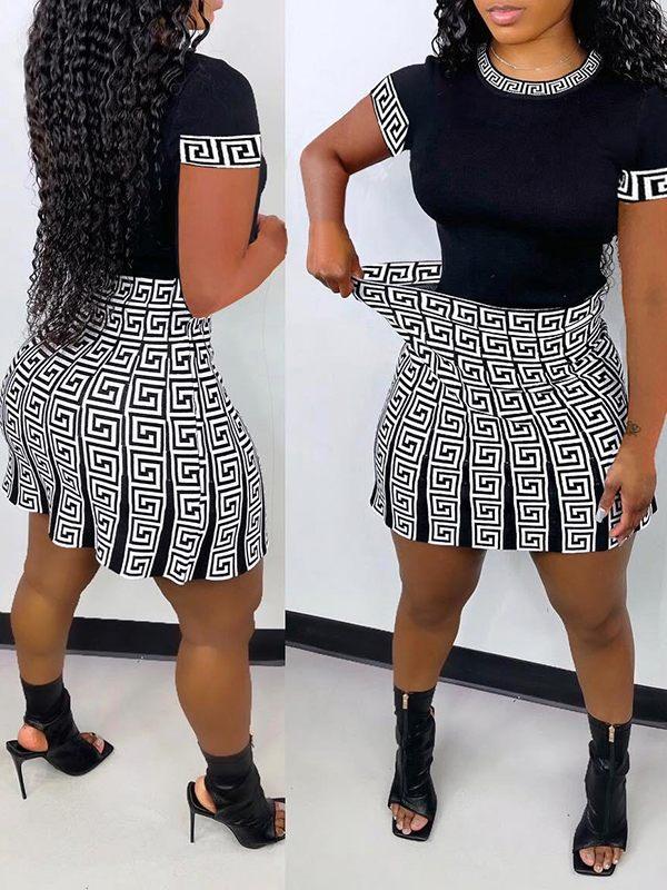 Women's Printed Piping-Trim Tee & High-Waist Mini Skirt Set