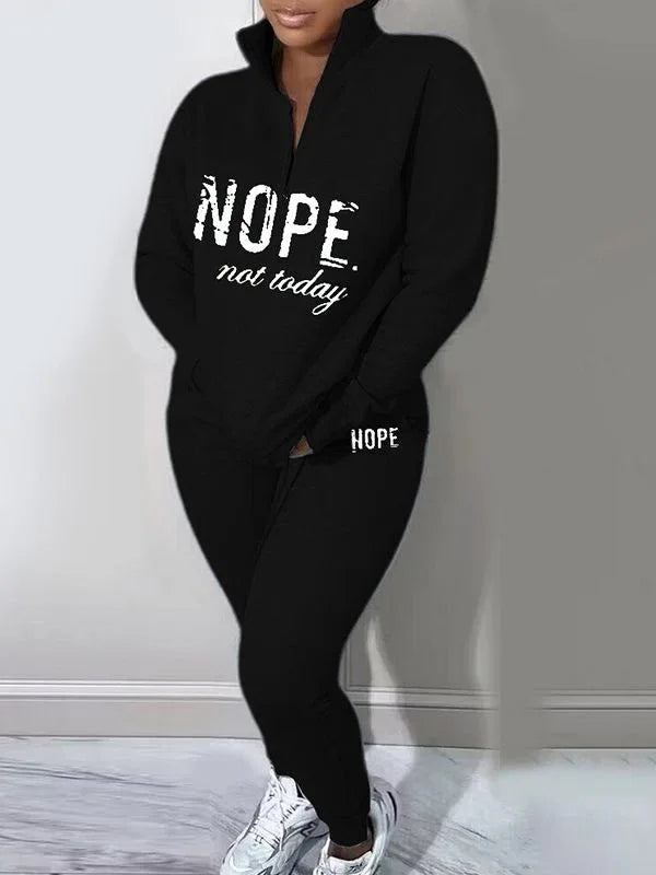 Women's Letter Print Quarter-Zip Sweatshirt & Pants Set