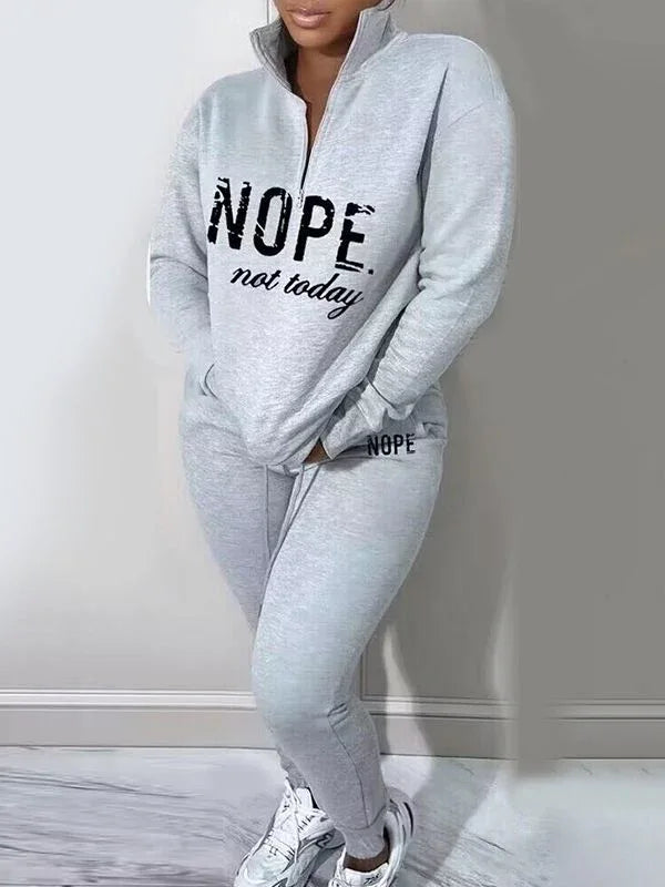Women's Letter Print Quarter-Zip Sweatshirt & Pants Set