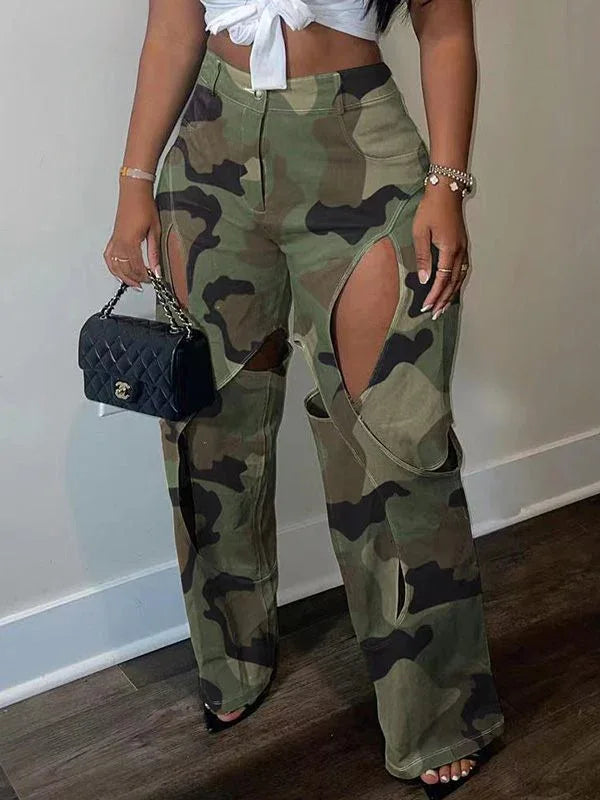 Women's Camo Print Cutout Slim-Fit Stretch Pants