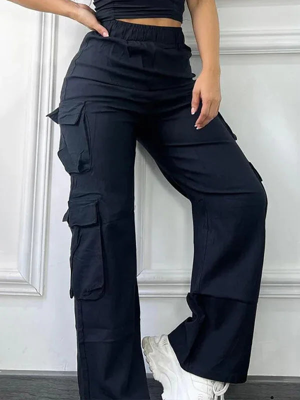 Women's Black Relaxed-Fit Multi-Pocket Cargo Pants